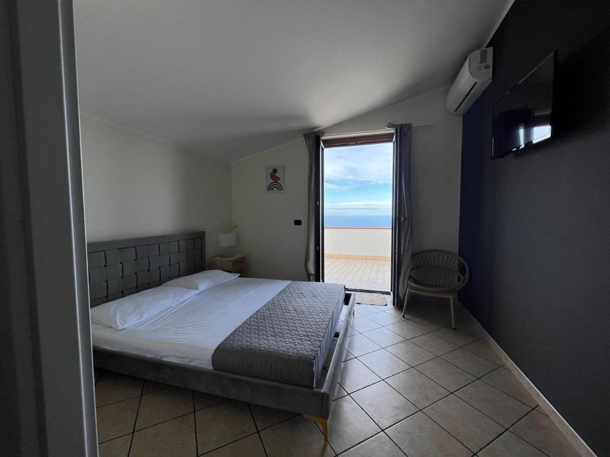 Villa Kiru Vibo Valentia Bagian luar foto