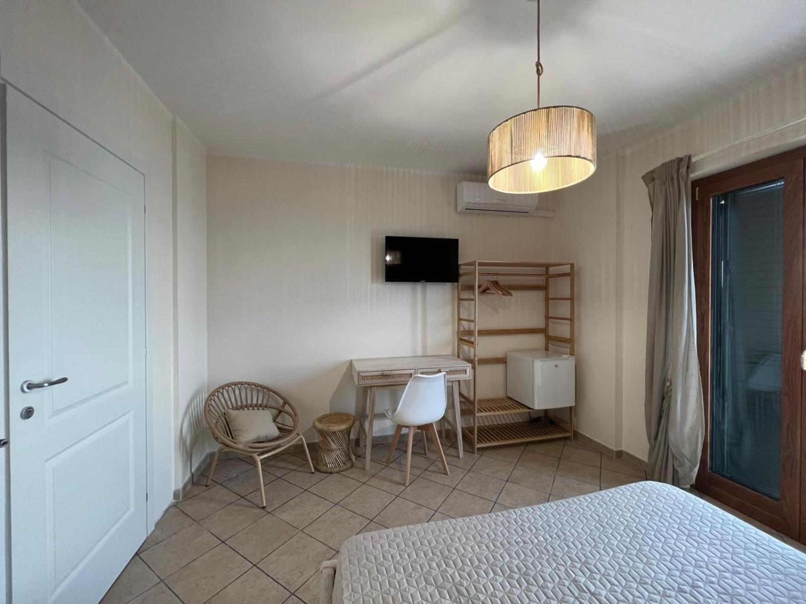 Villa Kiru Vibo Valentia Bagian luar foto